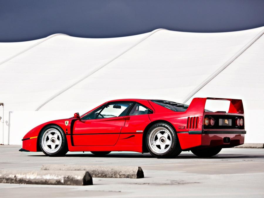  Ferrari F40 1987 года  (US) (фото 8 из 30)